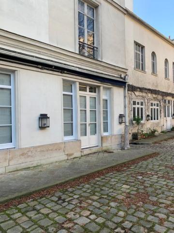 Luxe Parisien - Petit Varenne Aparthotel 4*